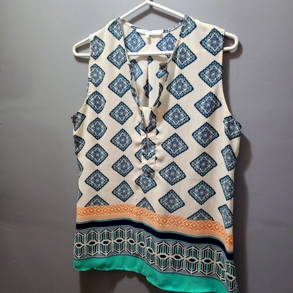 Violet + Claire Colorful Geometric Patterned Sleeveless Top M - Picture 2 of 5